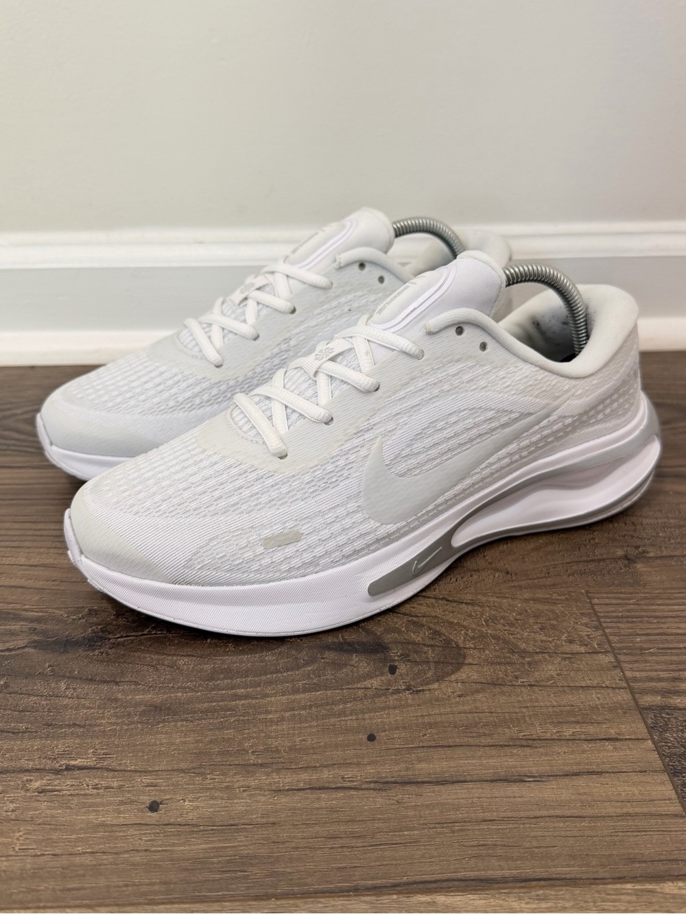 Nike Journey Run Sneakers White Women’s Size 10